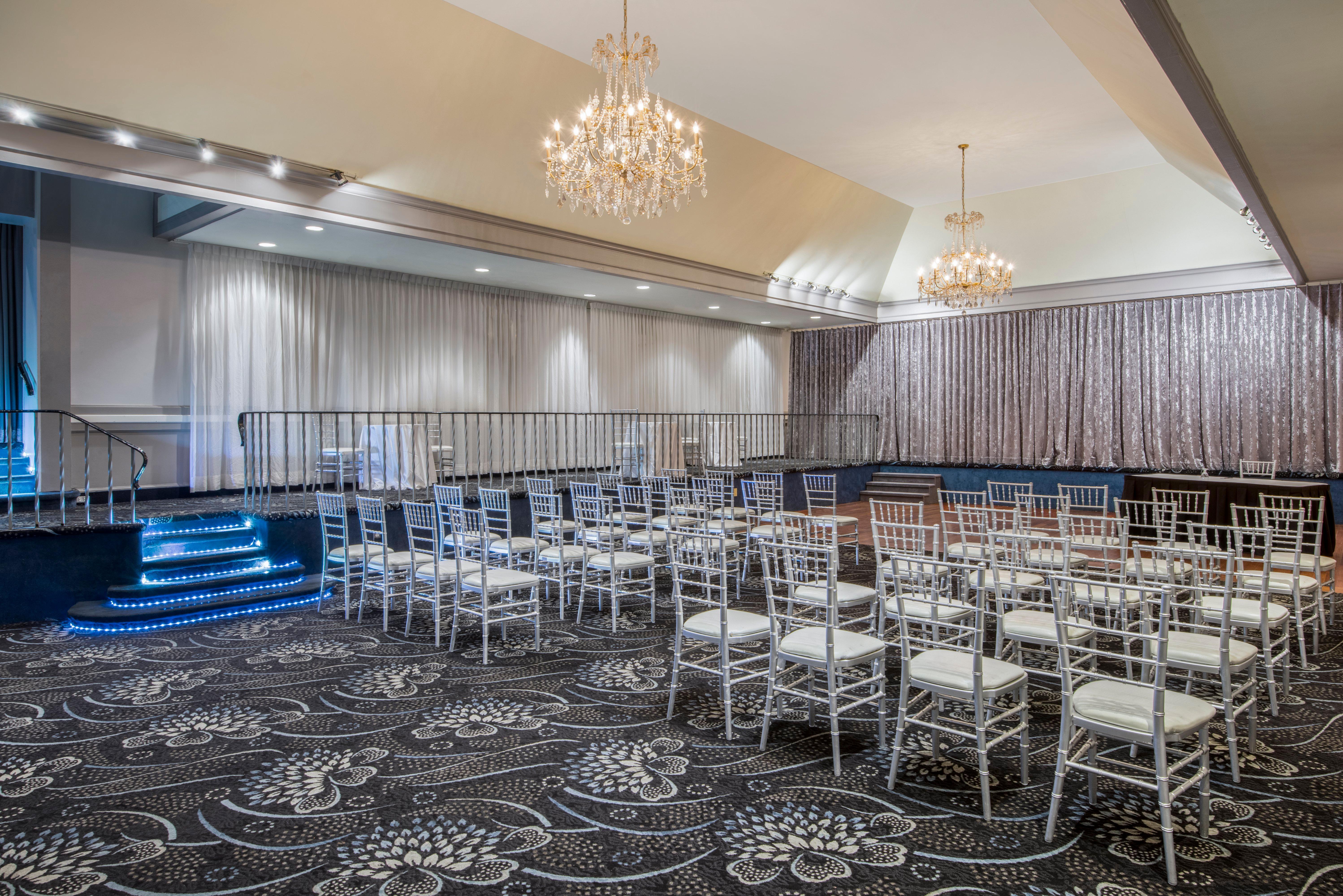 Armon Plaza Montreal Airpt, Trademark Collection By Wyndham Экстерьер фото