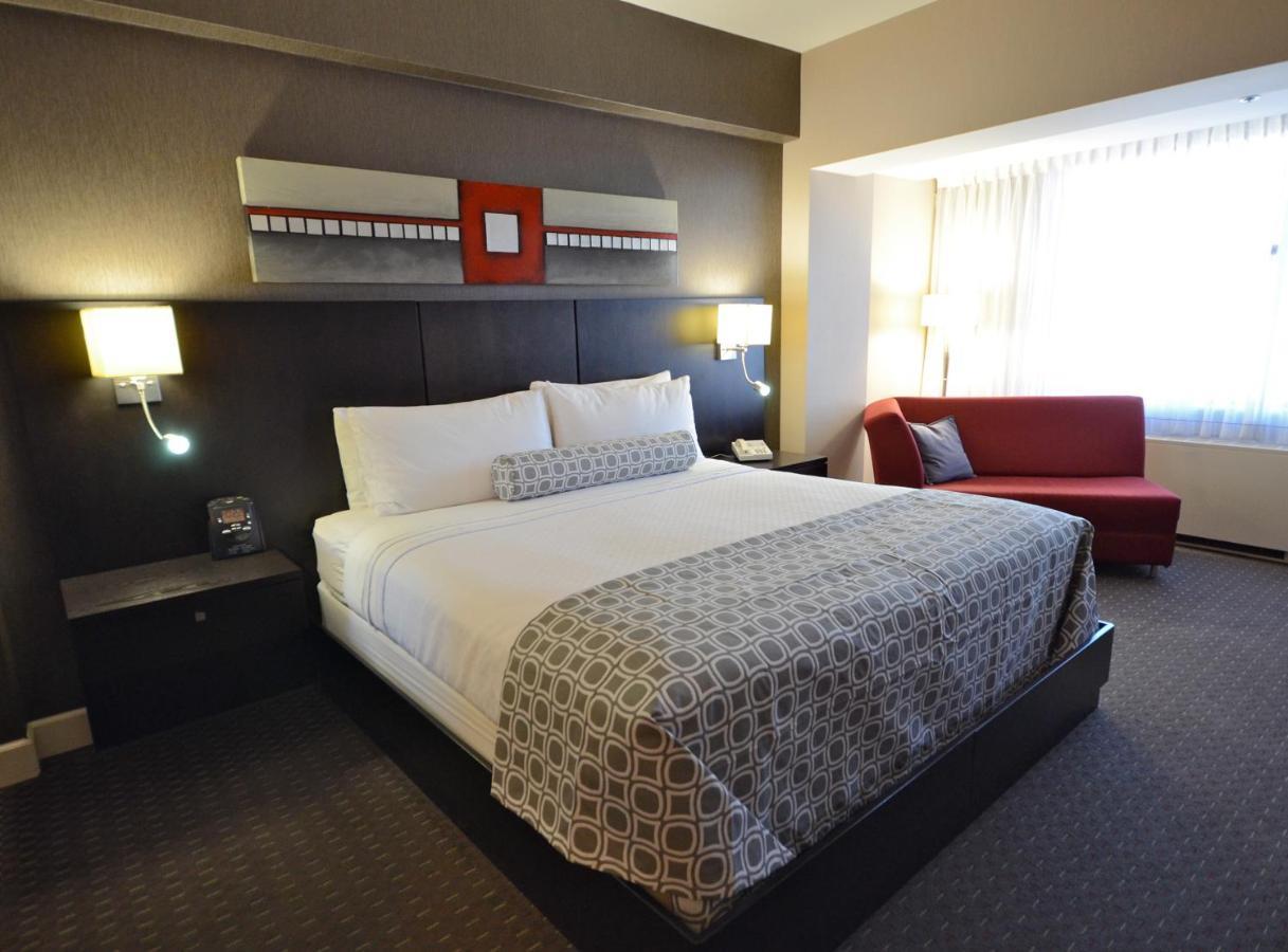 Armon Plaza Montreal Airpt, Trademark Collection By Wyndham Экстерьер фото